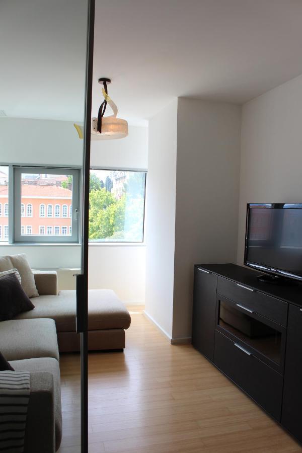 Modern Apartment In The Centre Риека Экстерьер фото