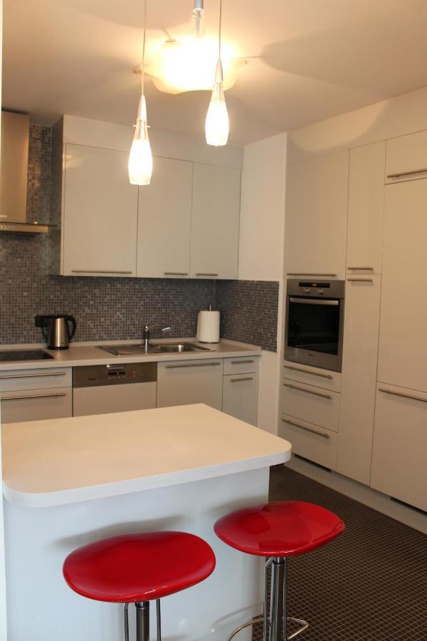 Modern Apartment In The Centre Риека Экстерьер фото