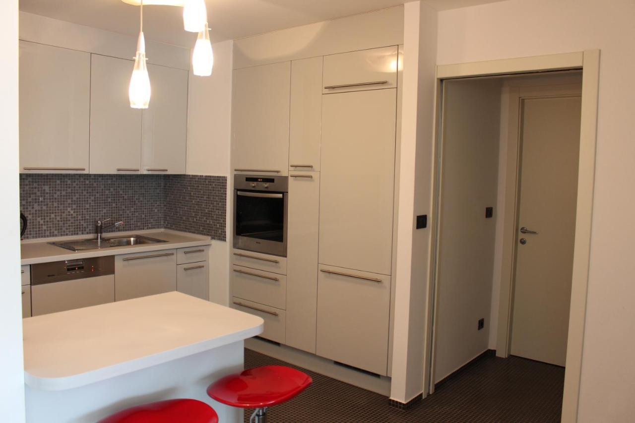 Modern Apartment In The Centre Риека Экстерьер фото